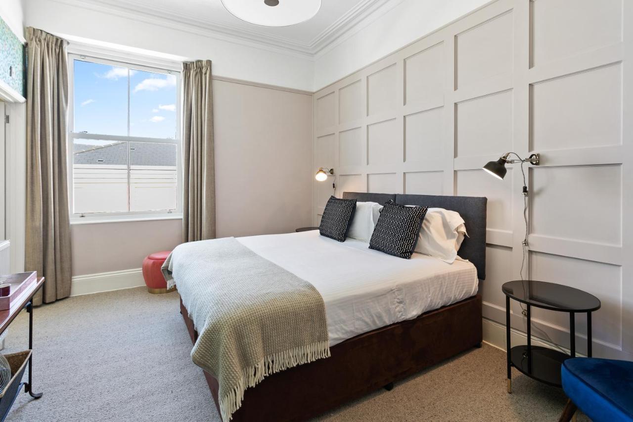 The Torcroft Bed and Breakfast Torquay Buitenkant foto
