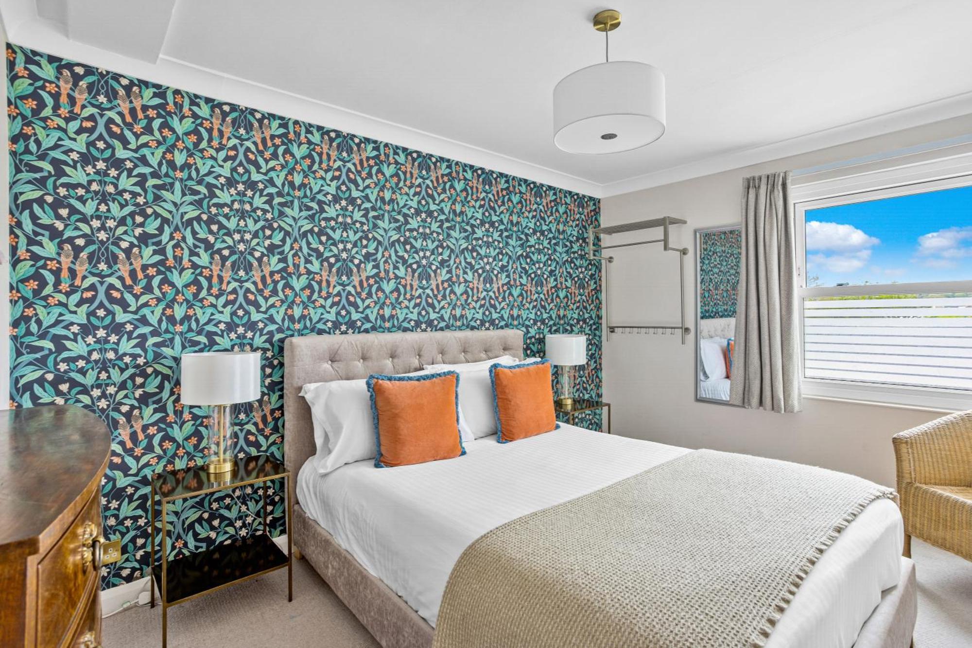 The Torcroft Bed and Breakfast Torquay Buitenkant foto